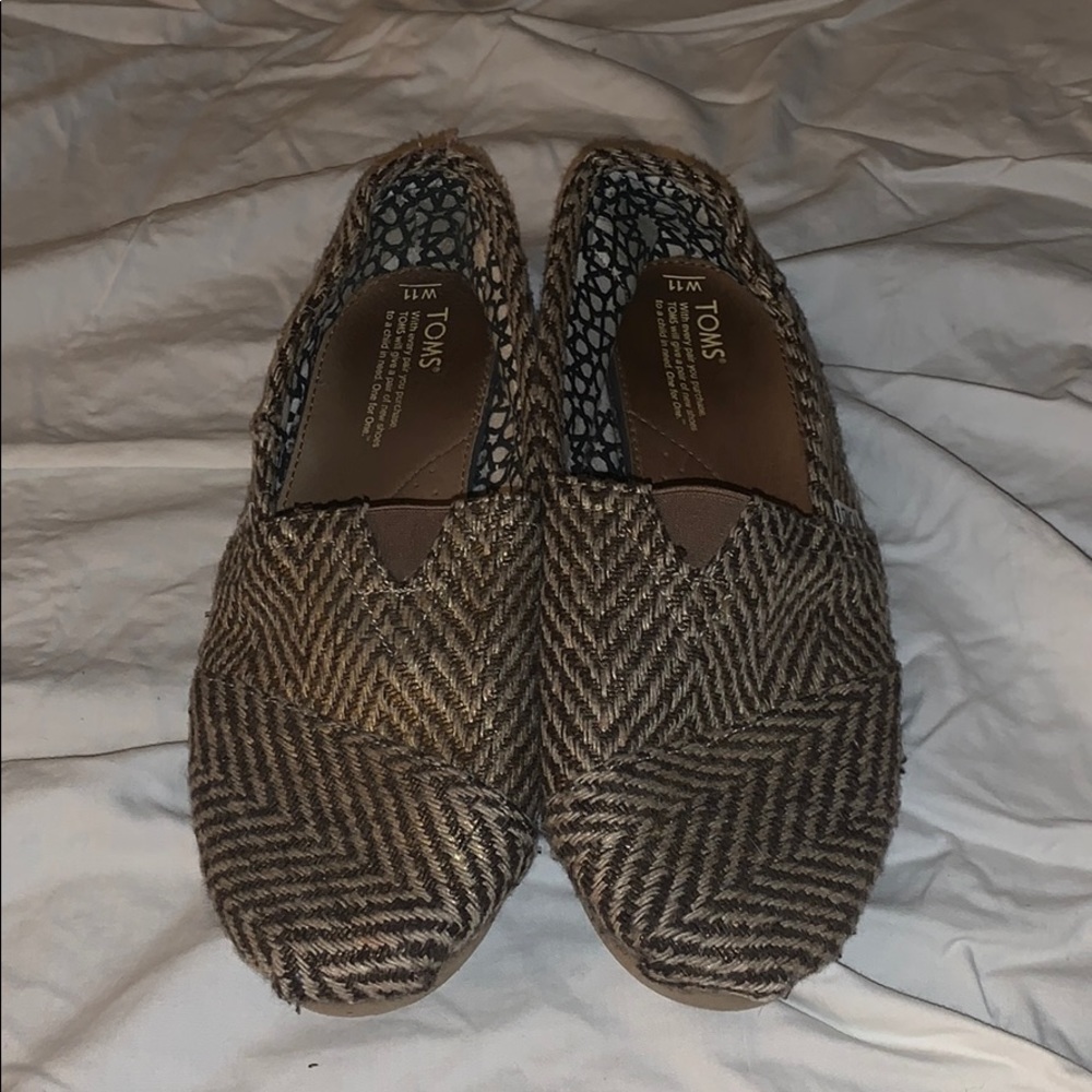 Gold Chevron Toms